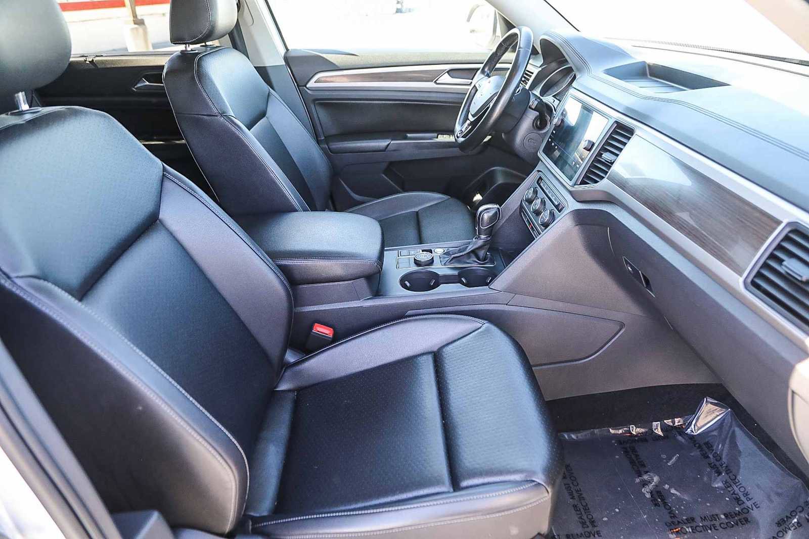 Used 2018 Volkswagen Atlas SE image 16