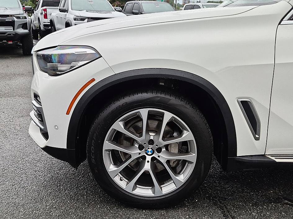 Used 2021 BMW X5 xDrive40i w/ Premium Package 2 AWD/4WD image 10