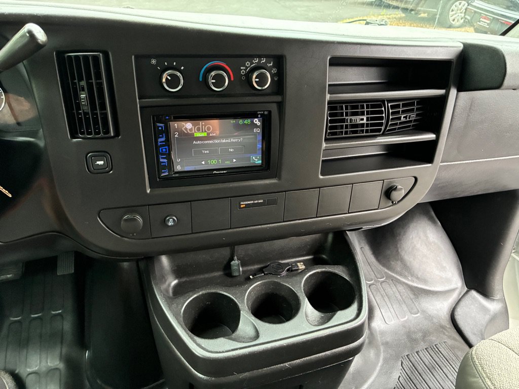 Used 2012 GMC Savana 1500 AWD image 44