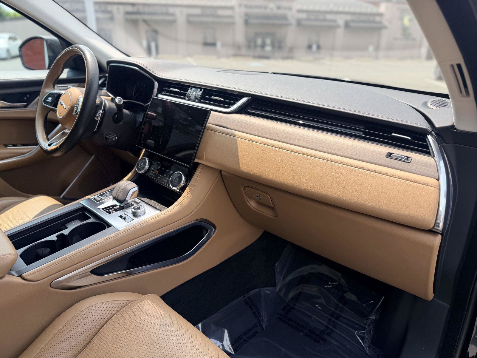 Used 2021 Jaguar F-PACE S AWD/4WD image 23