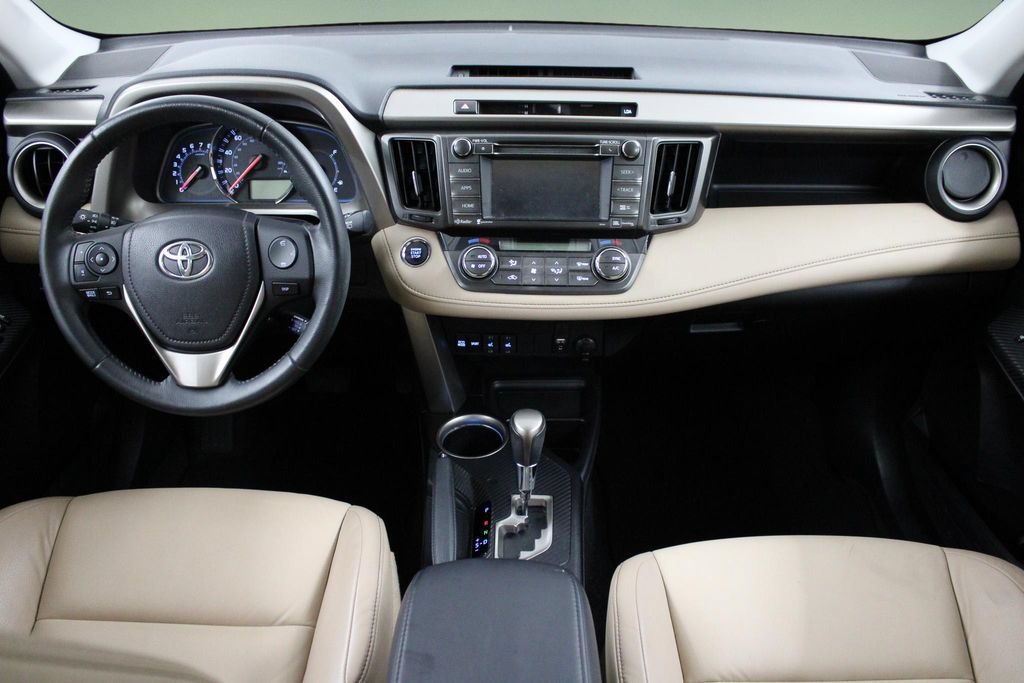 Used 2014 Toyota RAV4 Limited w/ Technology Package AWD/4WD image 19