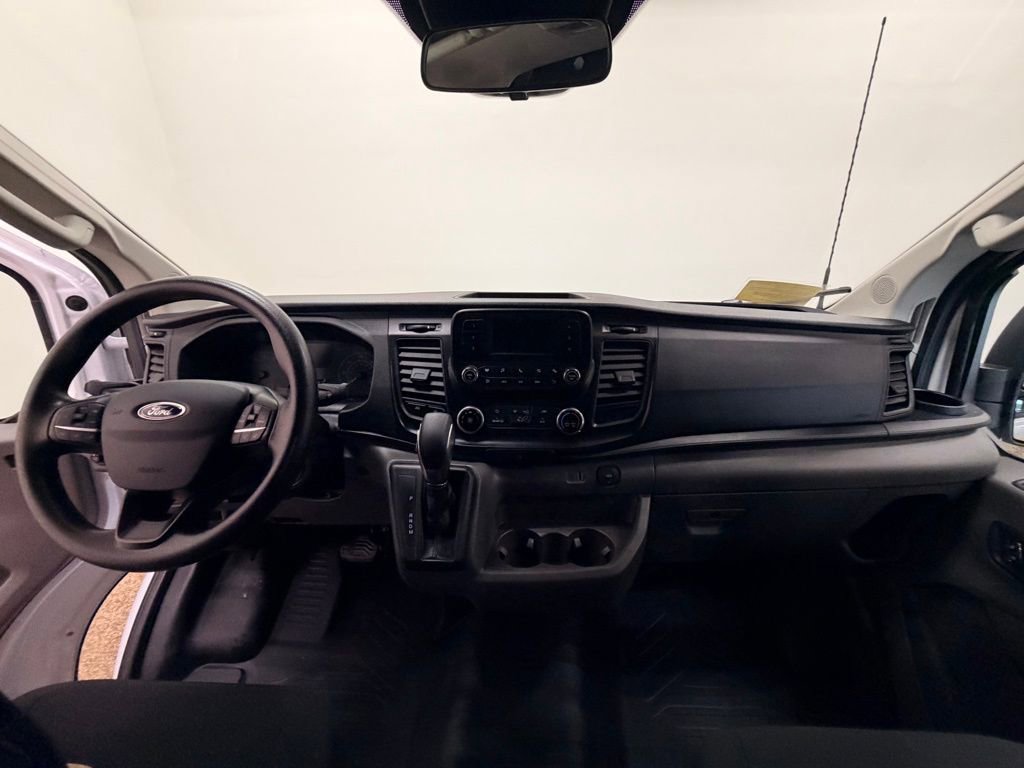 Used 2024 Ford Transit 250 Low Roof AWD w/ Exterior Upgrade Package image 18