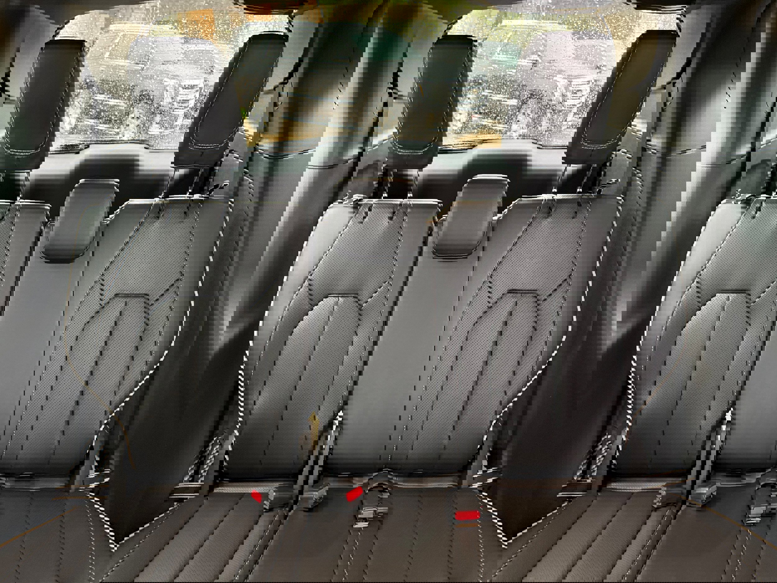 New 2026 Chrysler Pacifica Limited w/ Uconnect Theater Family Group image 13