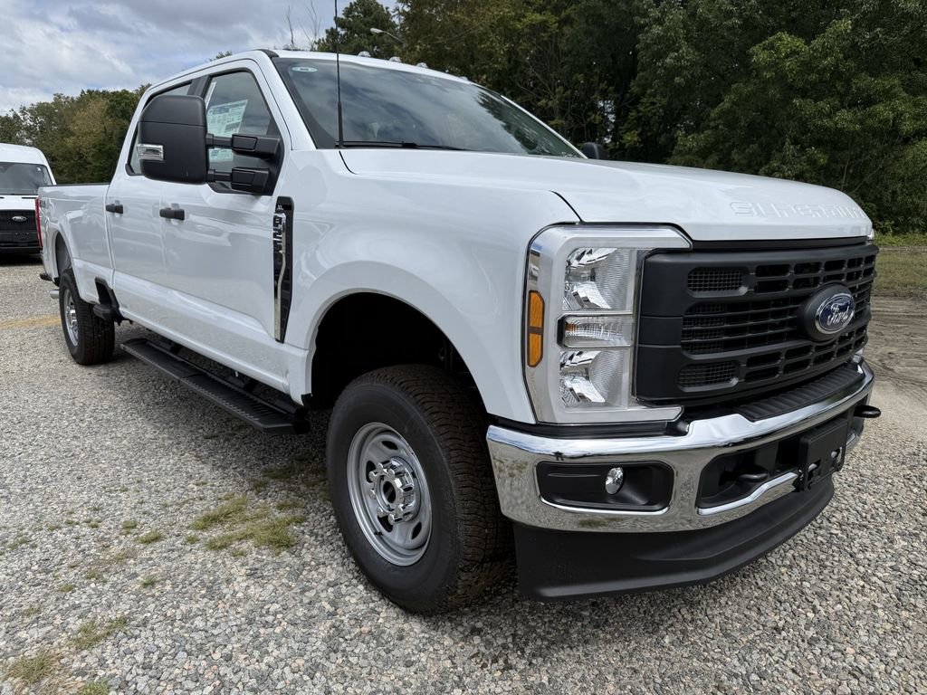 New 2026 Ford F250 XL w/ XL Chrome Package