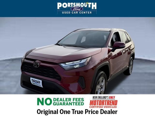 Used 2023 Toyota RAV4 XLE image 16