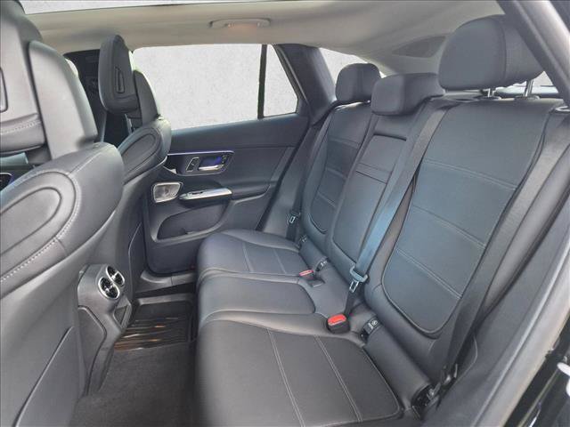 Used 2023 Mercedes-Benz GLC 300 4MATIC image 17