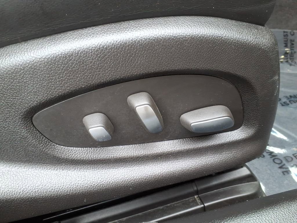 Used 2016 Cadillac CTS Premium image 6