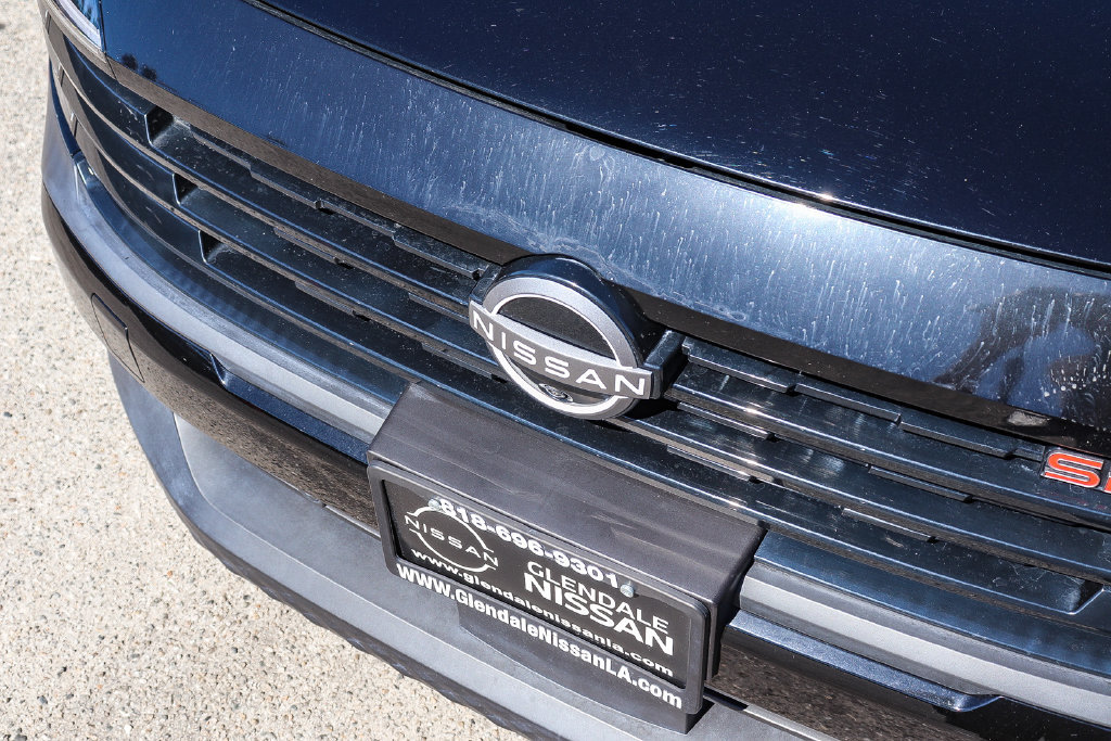 Used 2025 Nissan Kicks SR FWD image 5