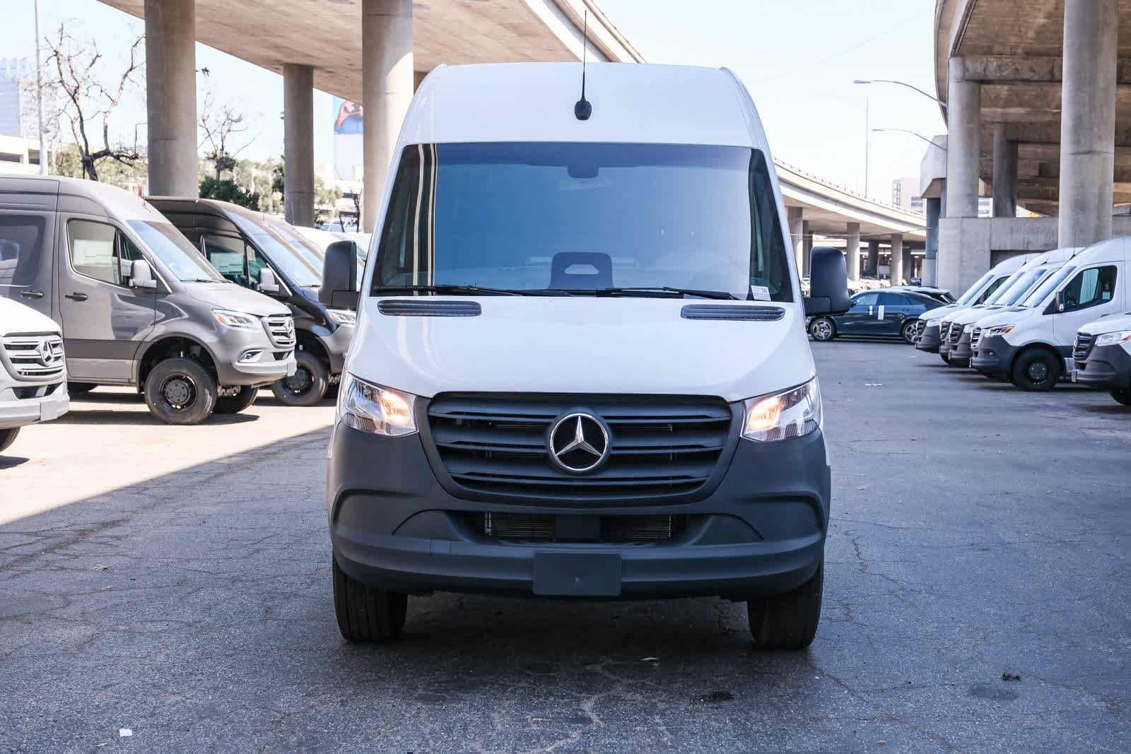 New 2025 Mercedes-Benz Sprinter 2500 image 2