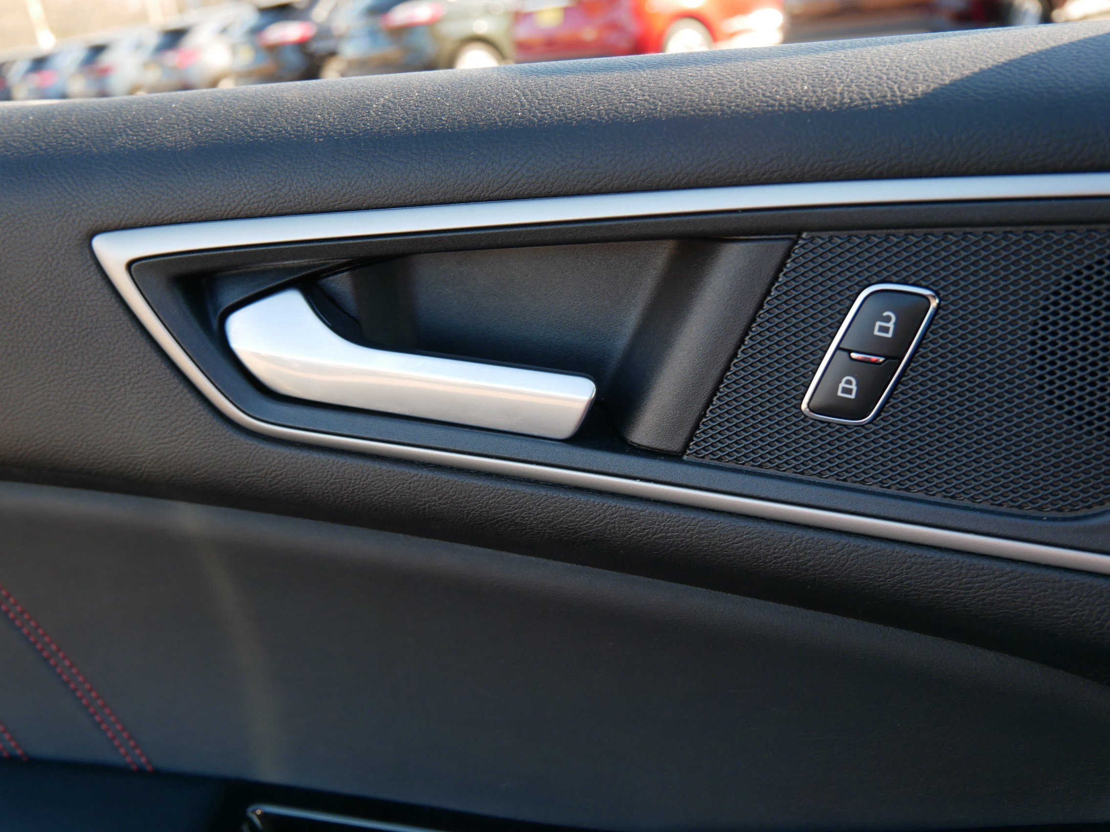 Used 2020 Ford Edge ST-Line w/ Cold Weather Package AWD/4WD image 27