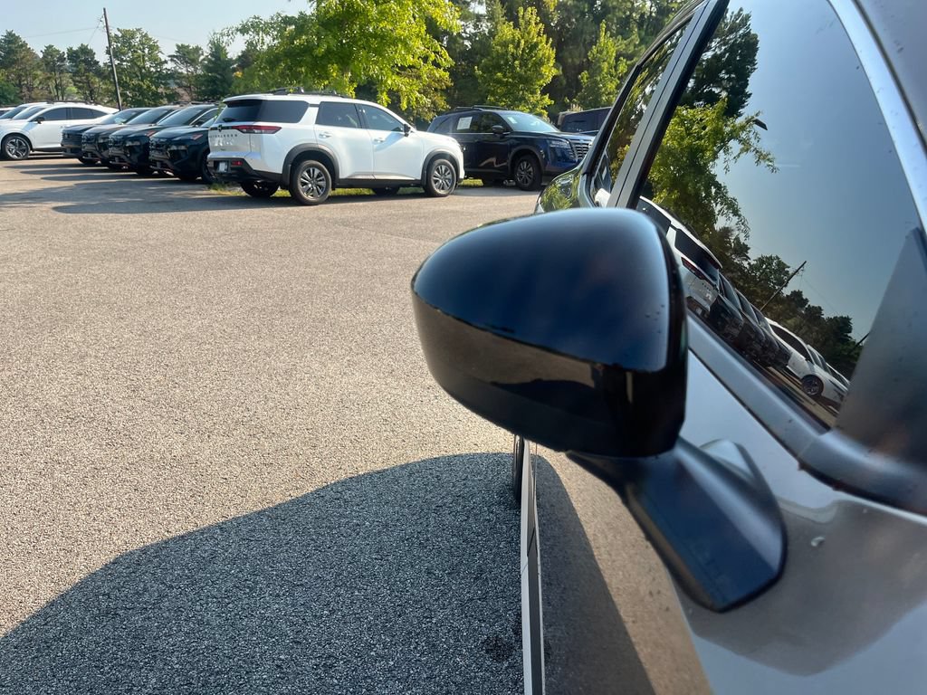 New 2027 Nissan Kicks SV w/ SV Premium Package FWD image 37