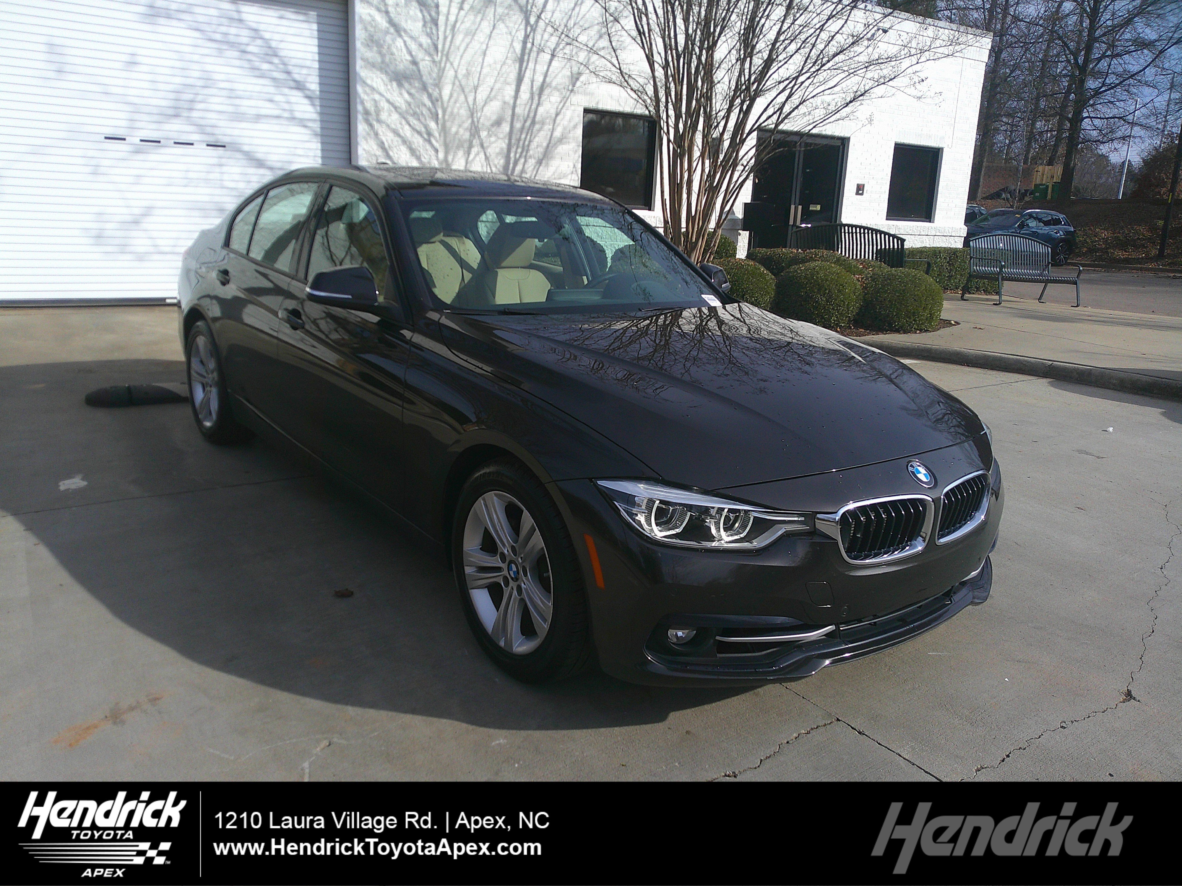 Used 2016 BMW 328i Sedan image 1