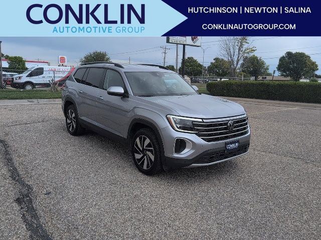 Used 2024 Volkswagen Atlas SE AWD/4WD image 1