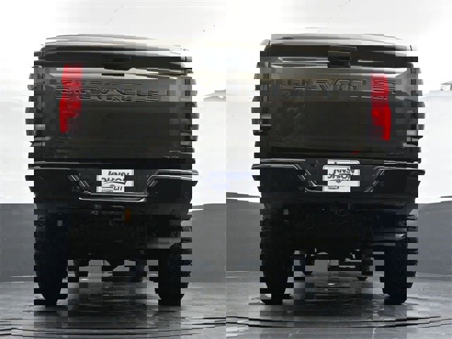 Used 2025 Chevrolet Colorado ZR2 w/ Technology Package image 29