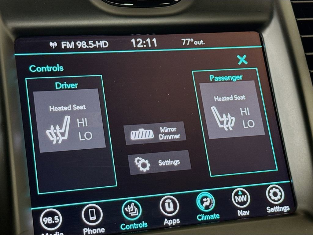 Used 2022 Chrysler 300 S image 21