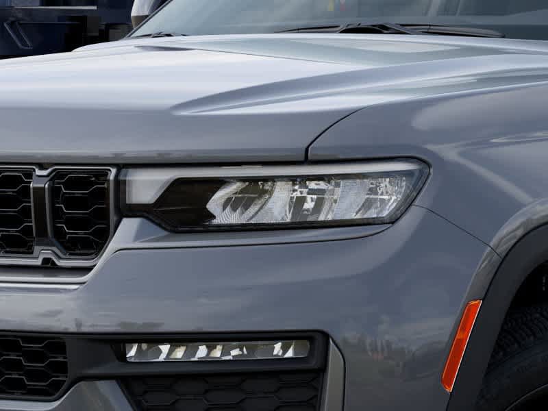 New 2027 Jeep Grand Cherokee Limited AWD/4WD image 10