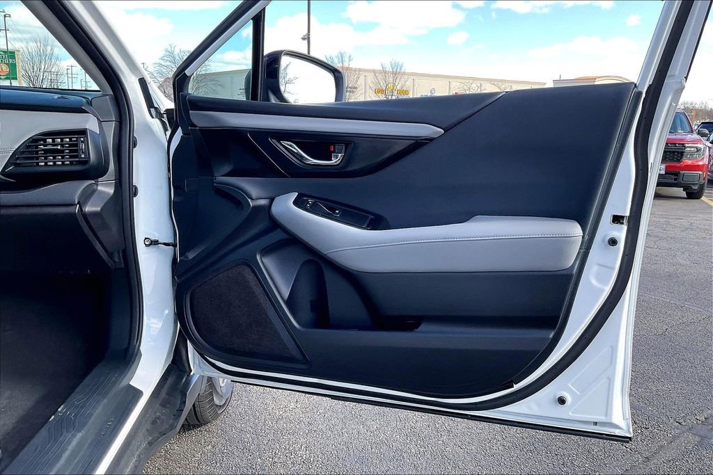 Certified 2025 Subaru Outback Premium image 27