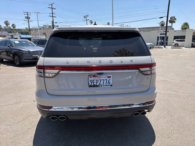 Used 2023 Lincoln Aviator Reserve w/ Equipment Group 201A RWD image 6