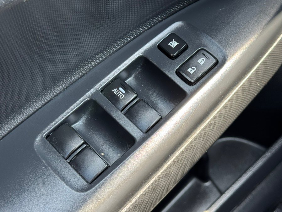 Used 2024 Mitsubishi Mirage ES FWD image 11