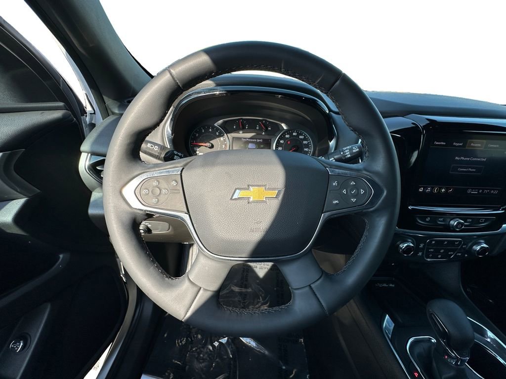 Used 2023 Chevrolet Traverse LT AWD/4WD image 12