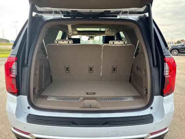 New 2026 GMC Yukon Denali w/ Denali Reserve Package image 5