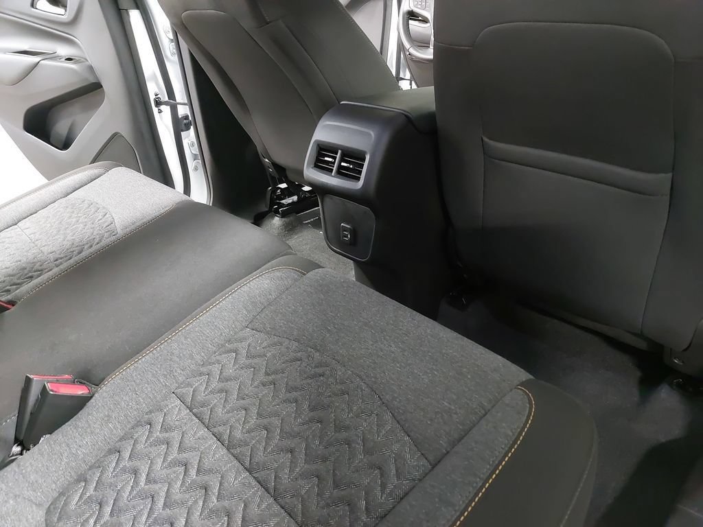 Used 2022 Chevrolet Equinox LT AWD/4WD image 11