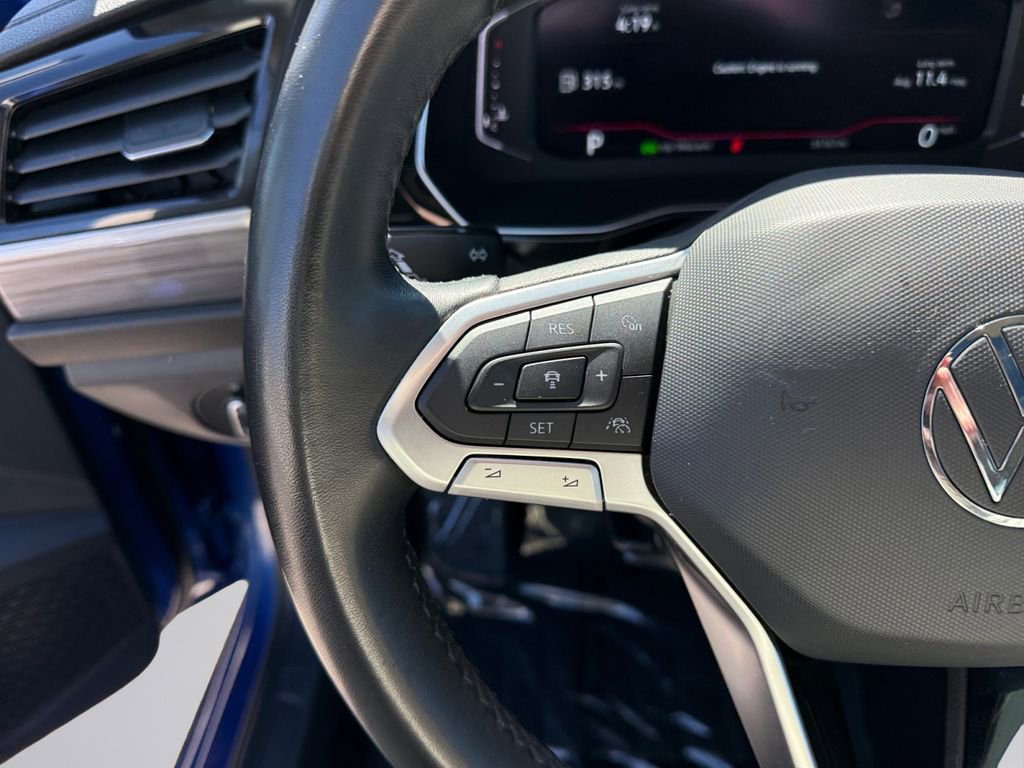 Used 2022 Volkswagen Jetta SEL image 18