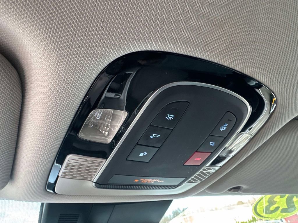 Used 2023 Hyundai Palisade SE w/ Cargo Package image 28