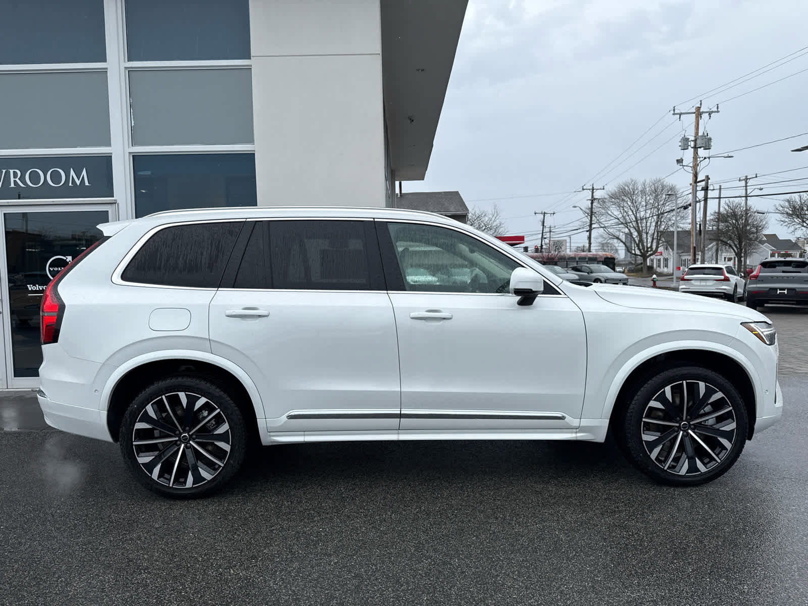 New 2026 Volvo XC90 T8 Ultra w/ Protection Package Premier image 7