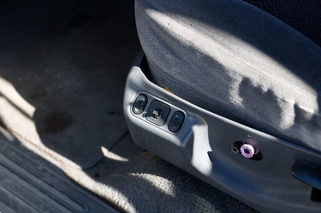 Used 2002 Ford Expedition XLT image 40