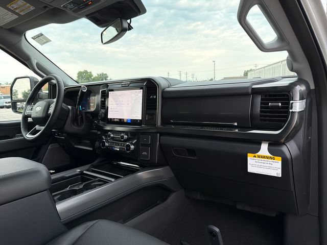 New 2026 Ford F350 Lariat w/ Tremor Off-Road Package AWD/4WD image 18