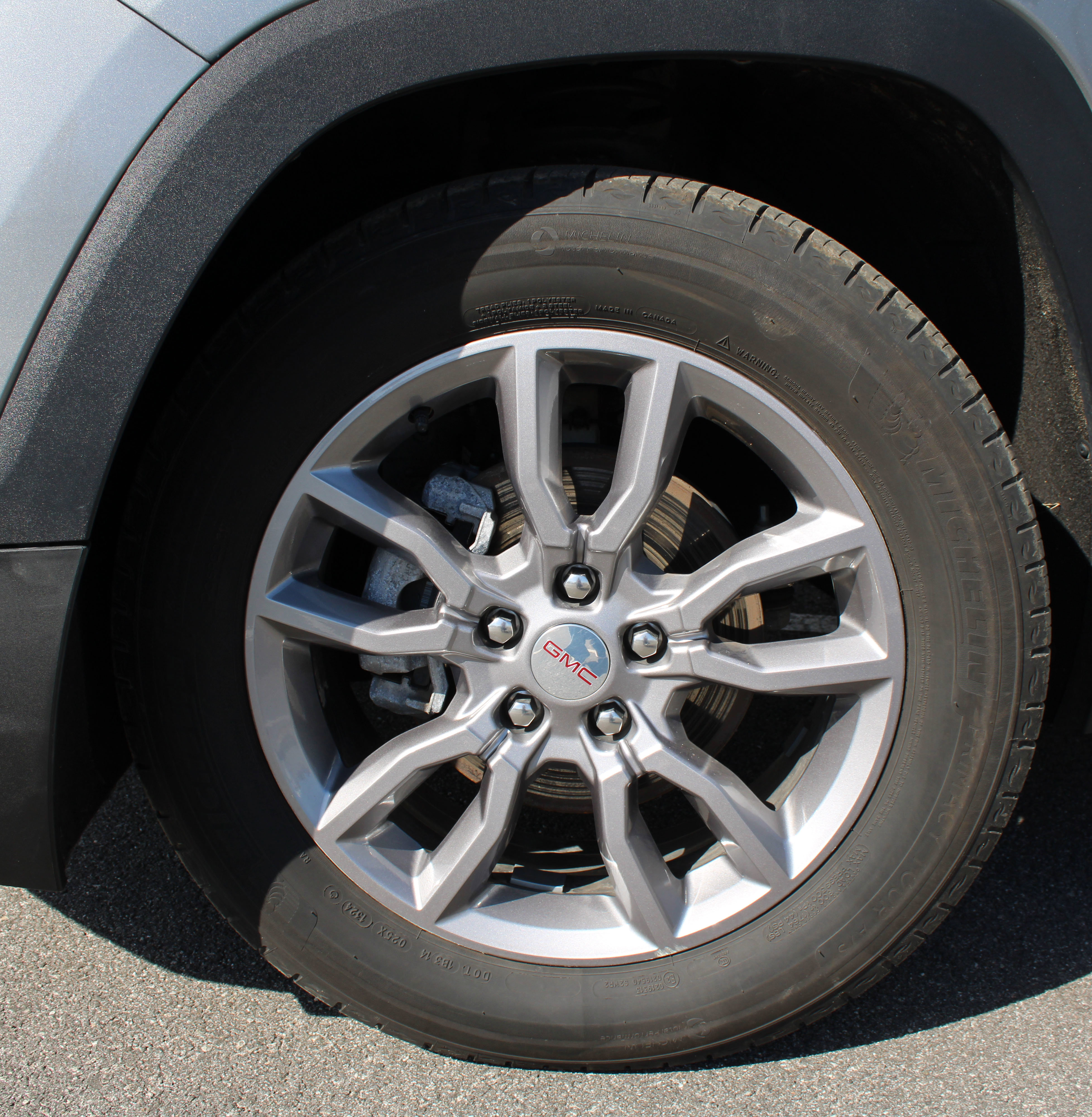 Used 2024 GMC Terrain SLT image 34