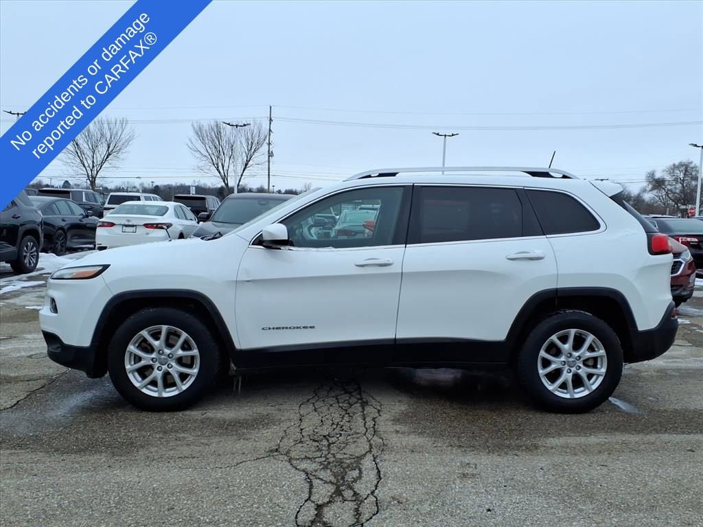 Used 2016 Jeep Cherokee Latitude w/ Cold Weather Group image 8