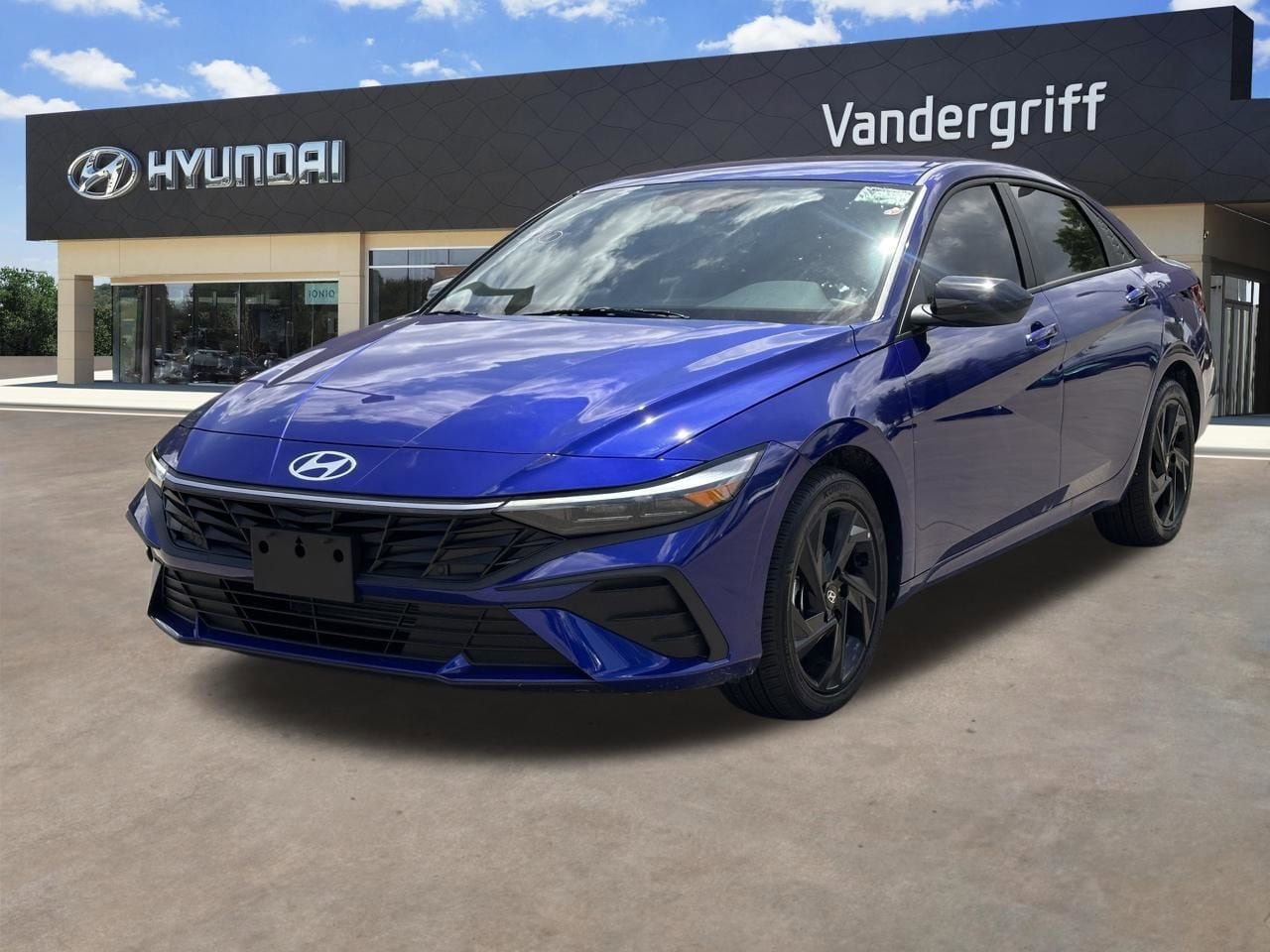 Certified 2026 Hyundai Elantra Sport FWD image 4
