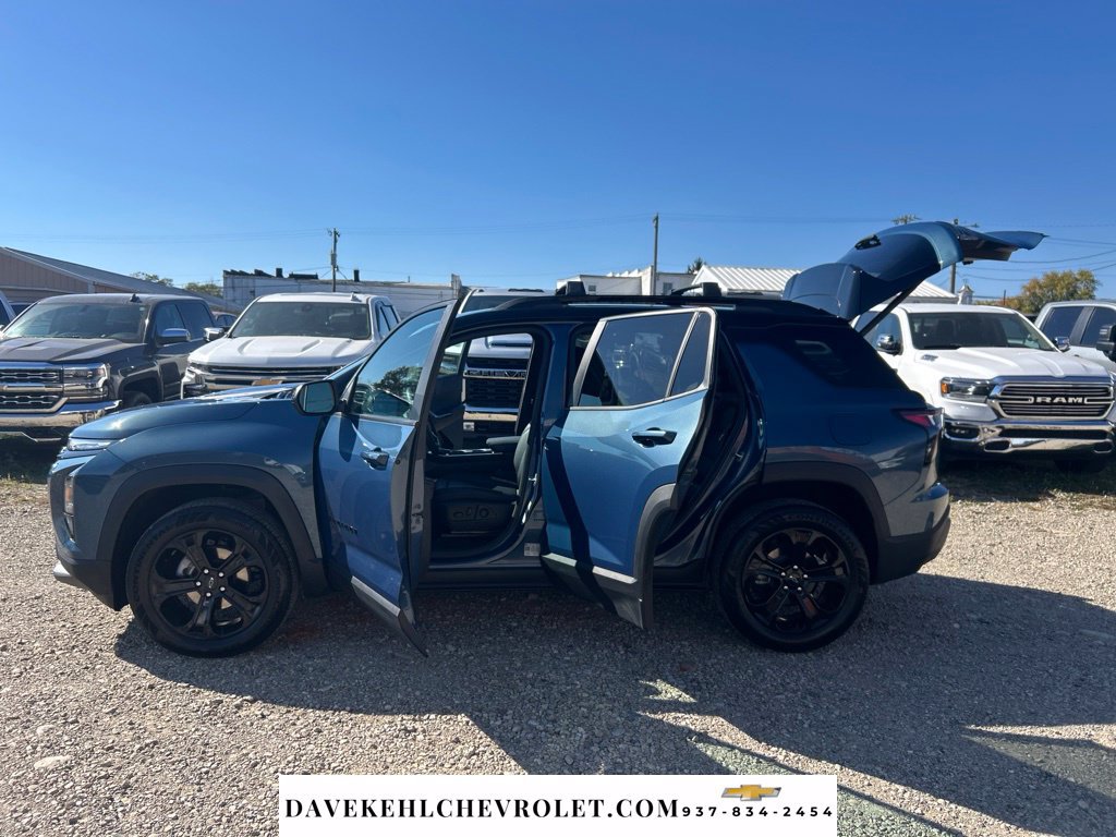 Used 2025 Chevrolet Equinox LT w/ Convenience Package II FWD image 23