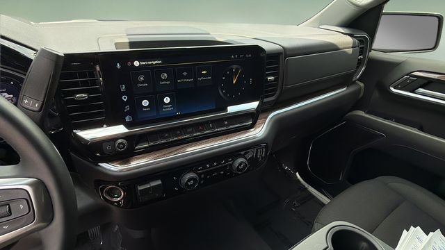 Used 2026 Chevrolet Silverado 1500 LT RWD image 24