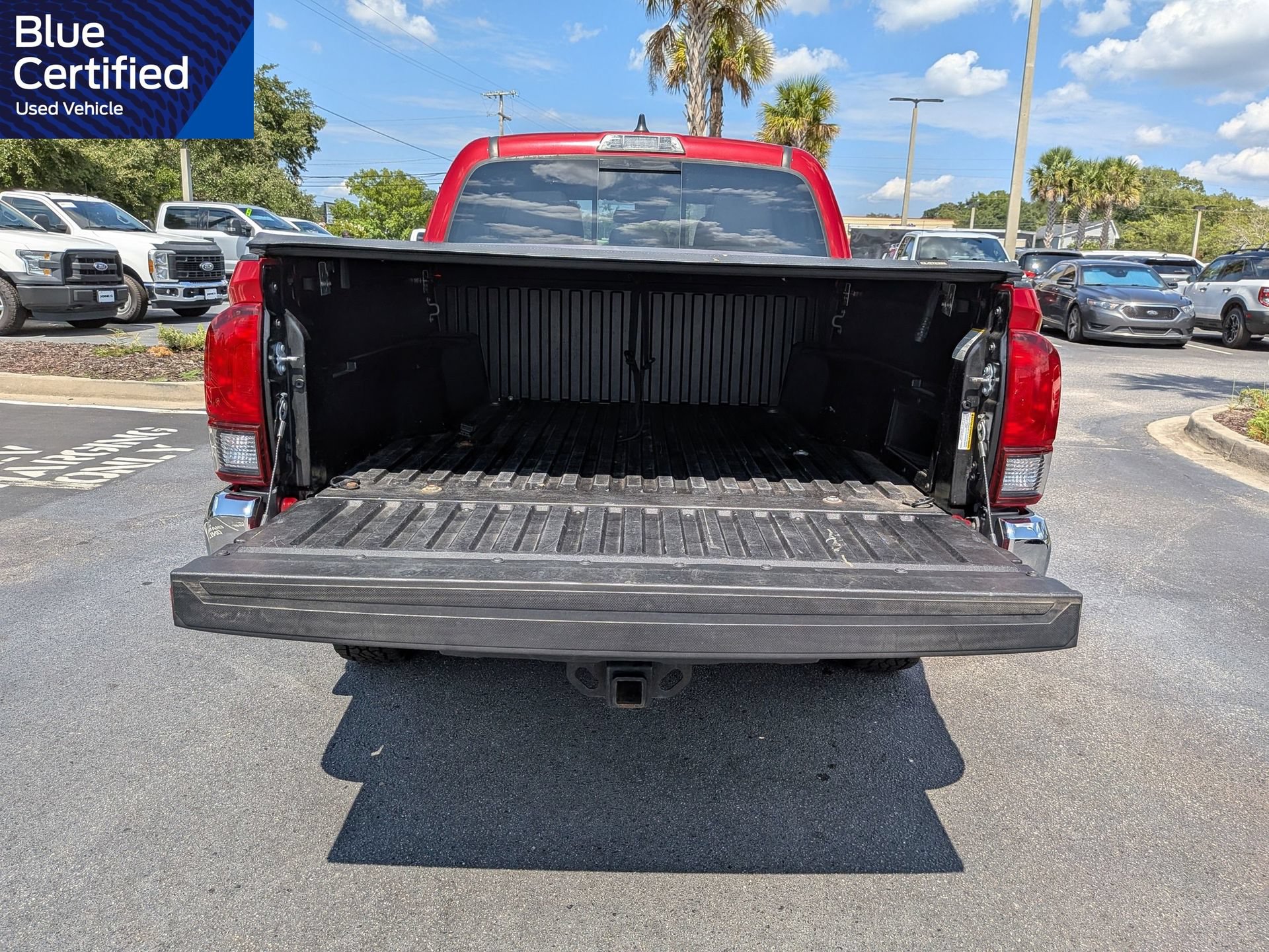 Used 2021 Toyota Tacoma SR5 RWD image 15