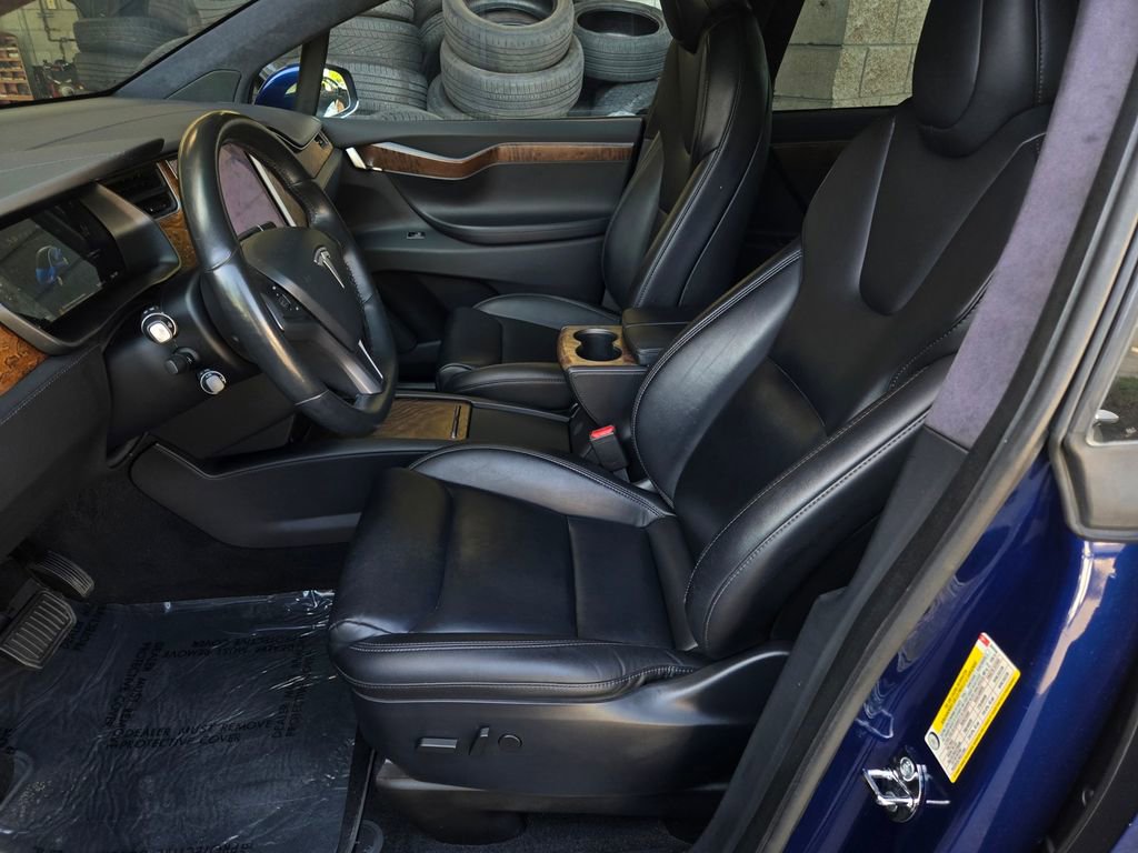 Used 2020 Tesla Model X Long Range AWD/4WD image 19