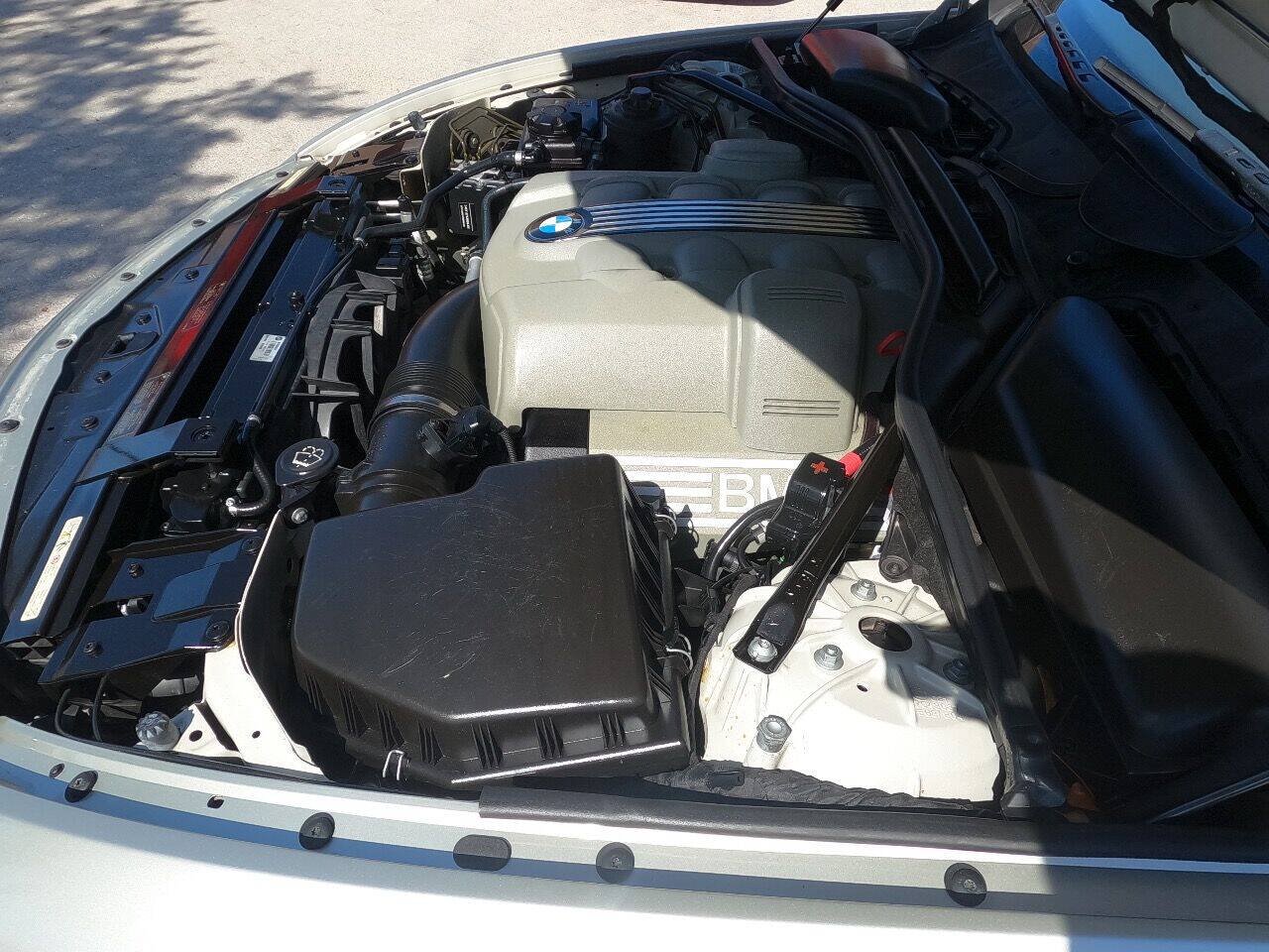 Used 2004 BMW 645Ci Convertible RWD image 20