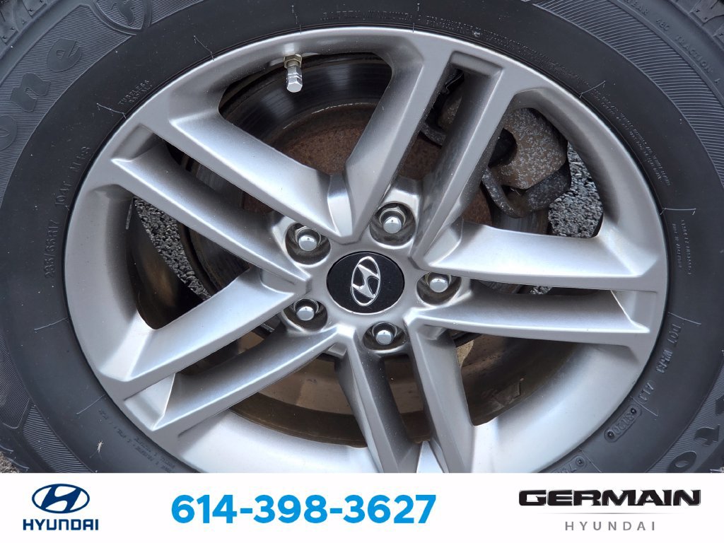Used 2018 Hyundai Santa Fe Sport FWD image 13