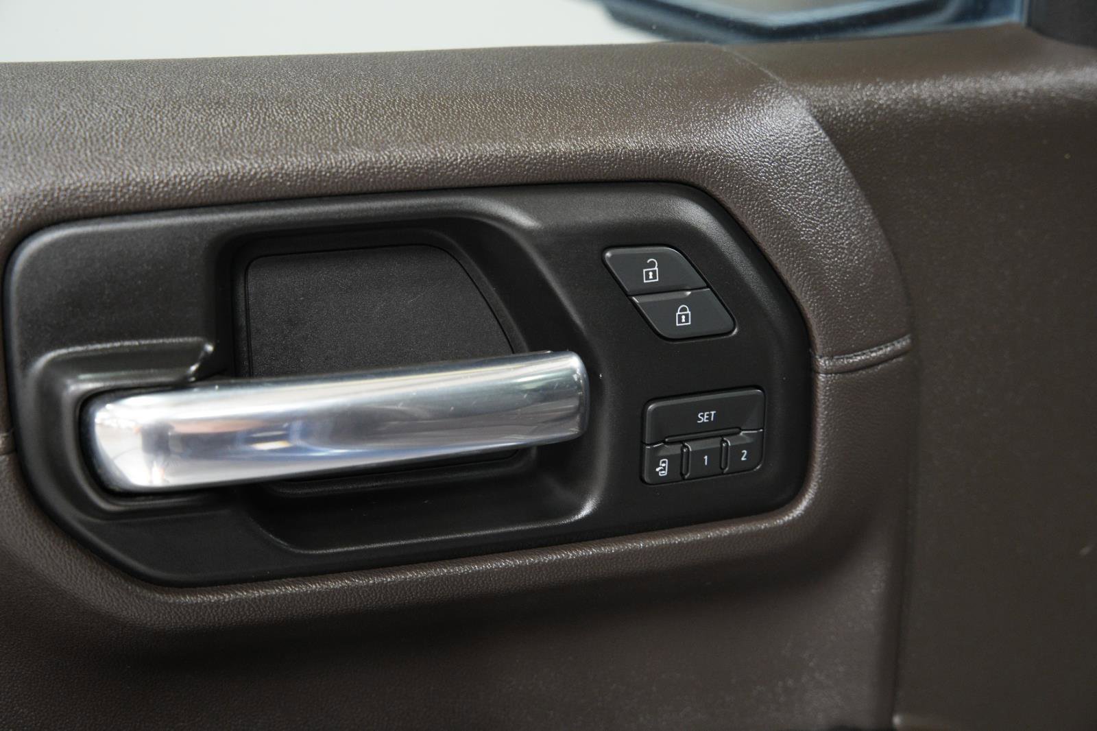 Used 2019 GMC Sierra 1500 Denali w/ Denali Ultimate Package image 23