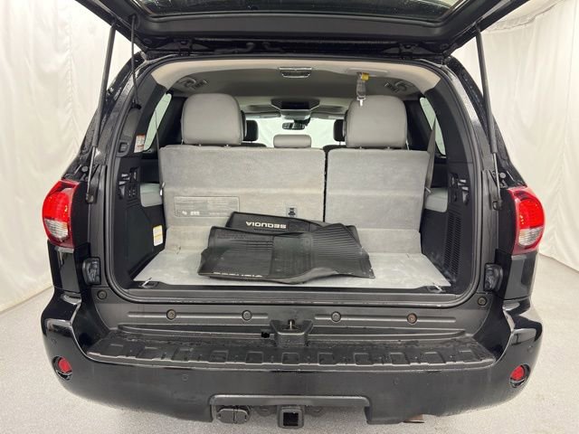 Used 2019 Toyota Sequoia Platinum image 8