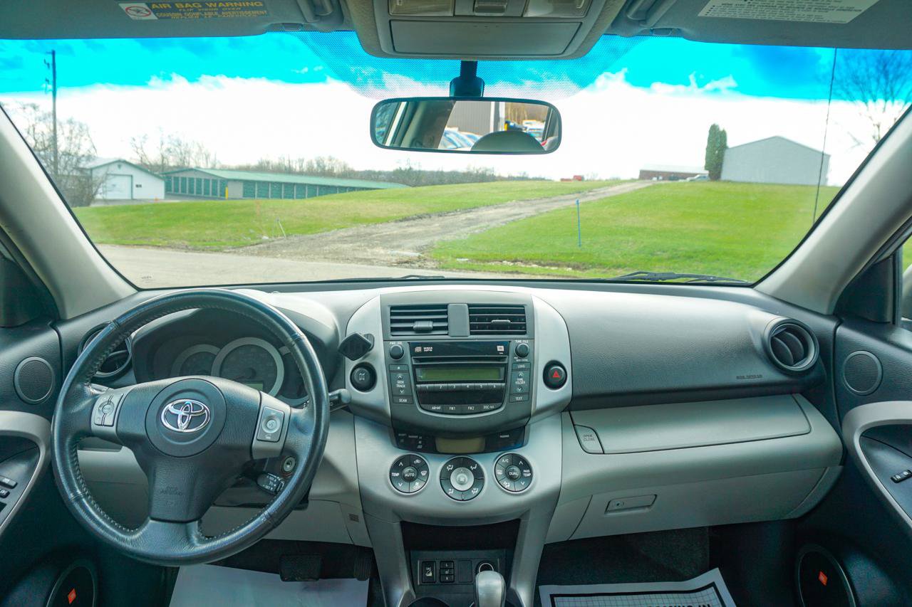 Used 2008 Toyota RAV4 Limited image 11