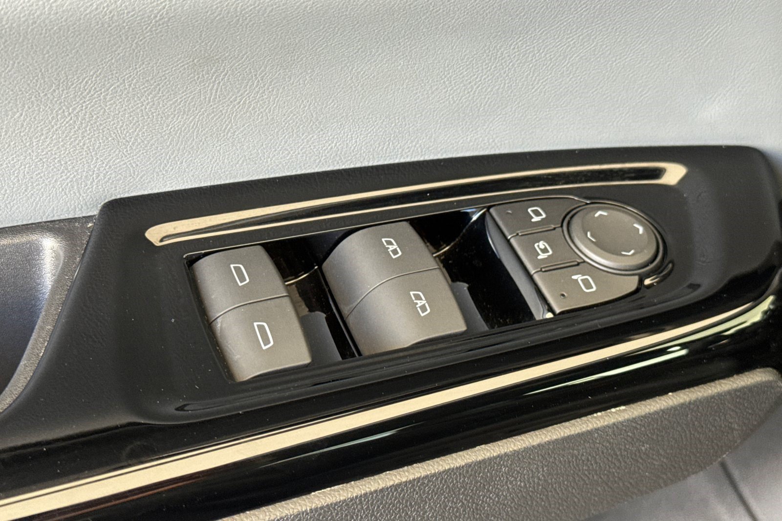 Certified 2024 Honda Prologue Elite image 13