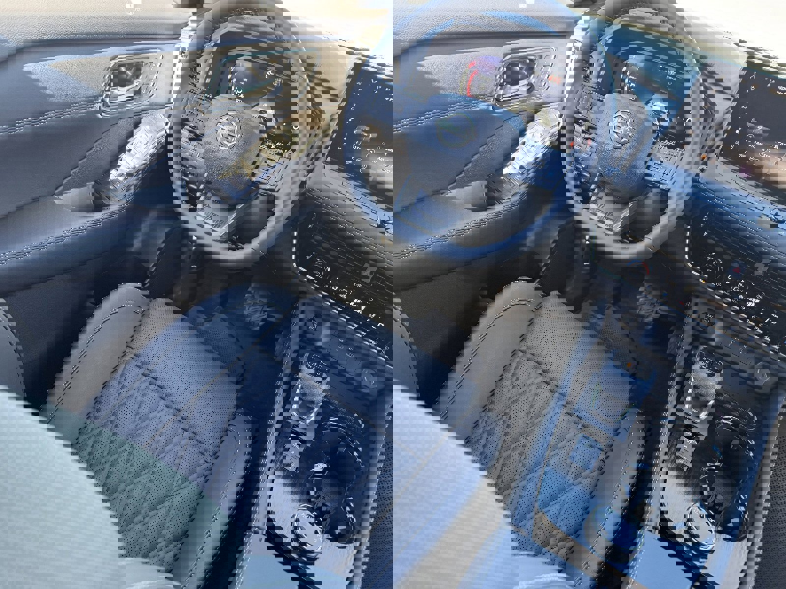 New 2026 Nissan Rogue Platinum image 15