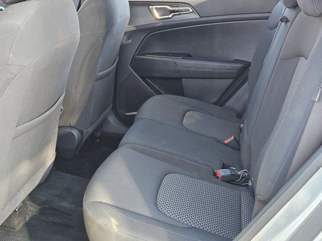 Used 2024 Kia Sportage LX image 28