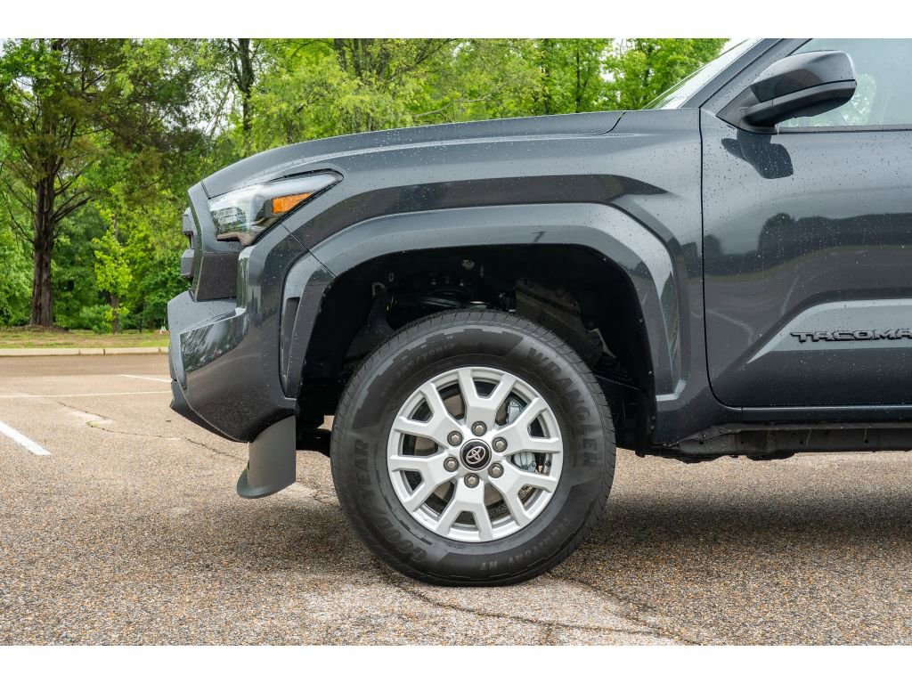 Certified 2026 Toyota Tacoma SR5 RWD image 10