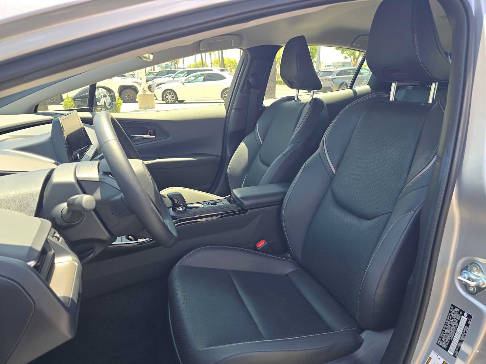 Certified 2026 Toyota Prius XLE FWD image 23