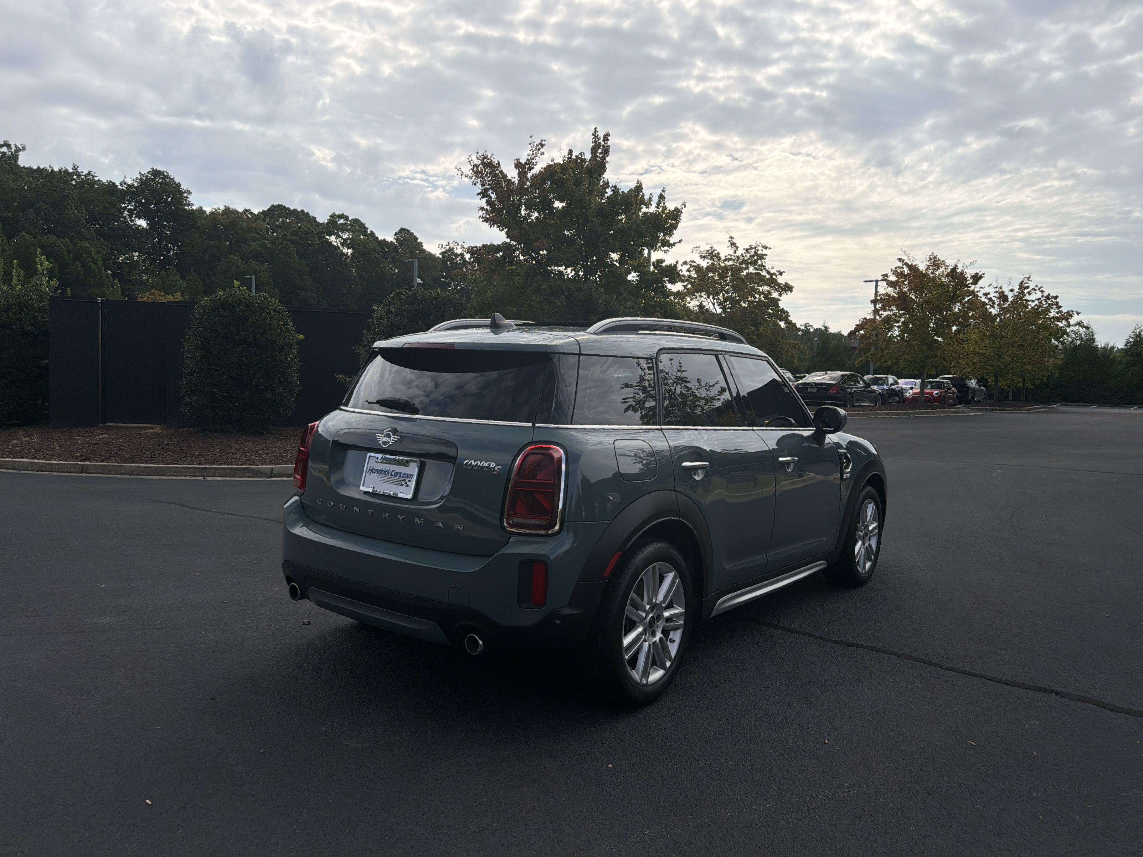 Used 2024 MINI Cooper Countryman S FWD image 3