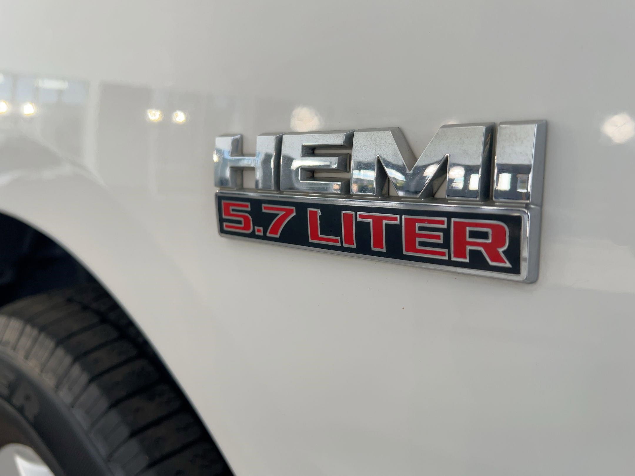 Used 2014 RAM 1500 Tradesman w/ Exterior Appearance Group image 28